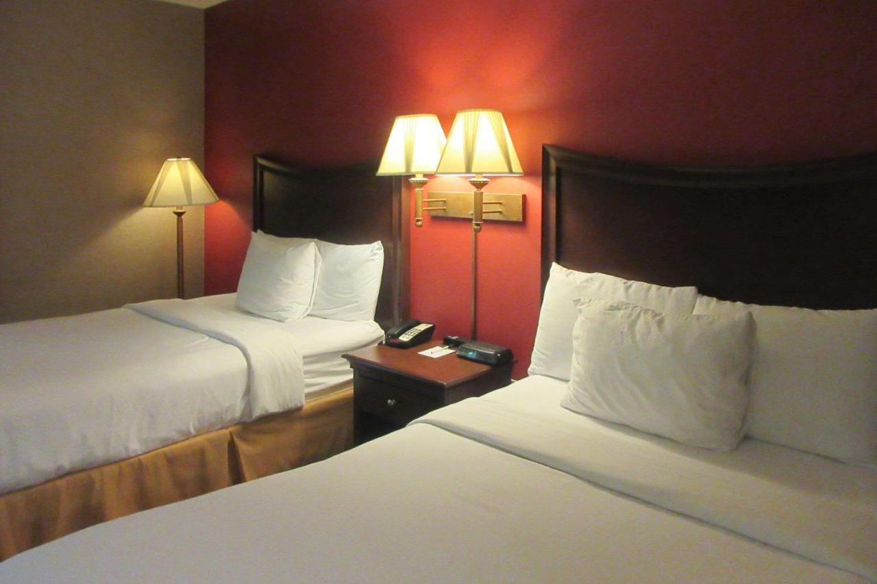 Quality Inn & Suites Owego Экстерьер фото